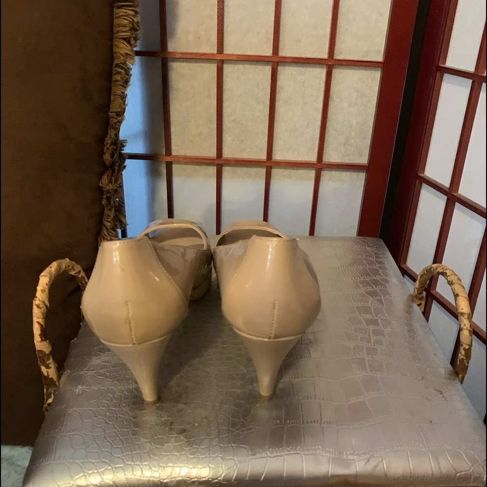 Patent leather dress shoes